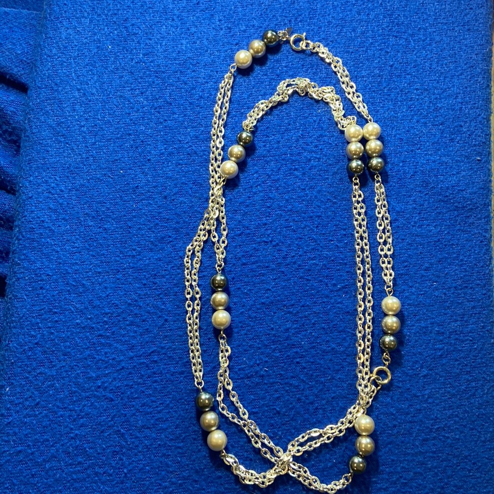 Vintage 70s Sarah Coventry Double Strand Faux Pearl Beaded Silver Tone Necklace